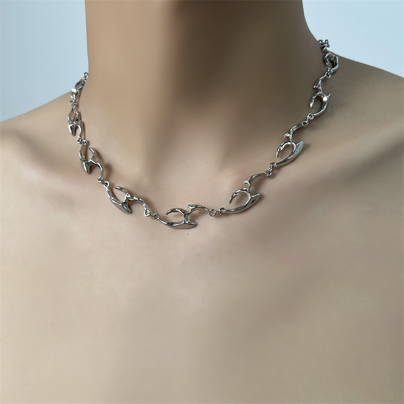 Collar de Metal de forma Irreg - Street Fashion Trends 2025 reseña y precio