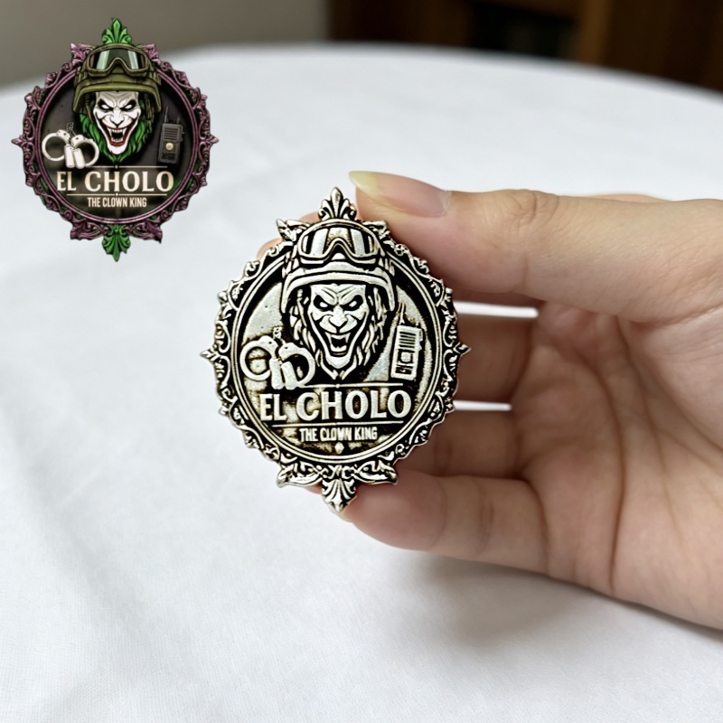 Broche con Logotipo de Payaso  - Street Fashion Hats reseña y precio