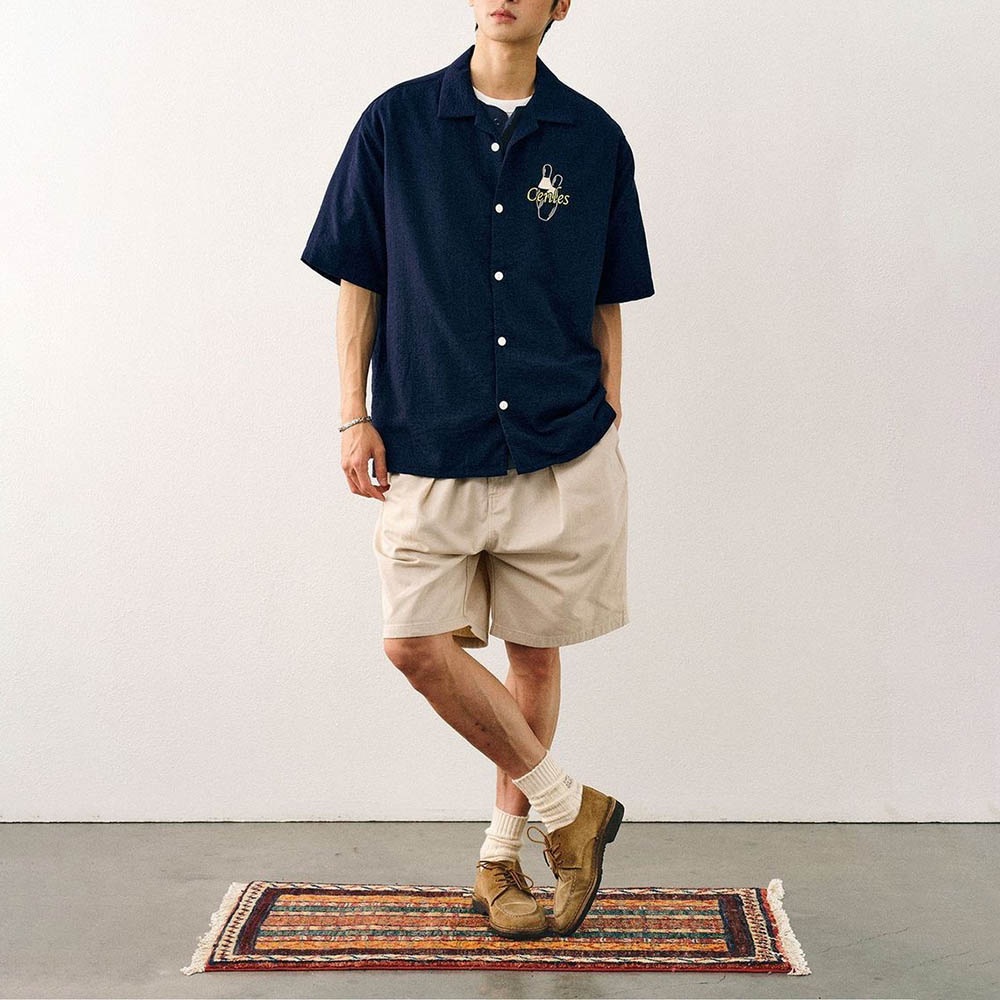 Camisa de manga corta bordada  - Street Fashion Trends 2025 reseña y precio