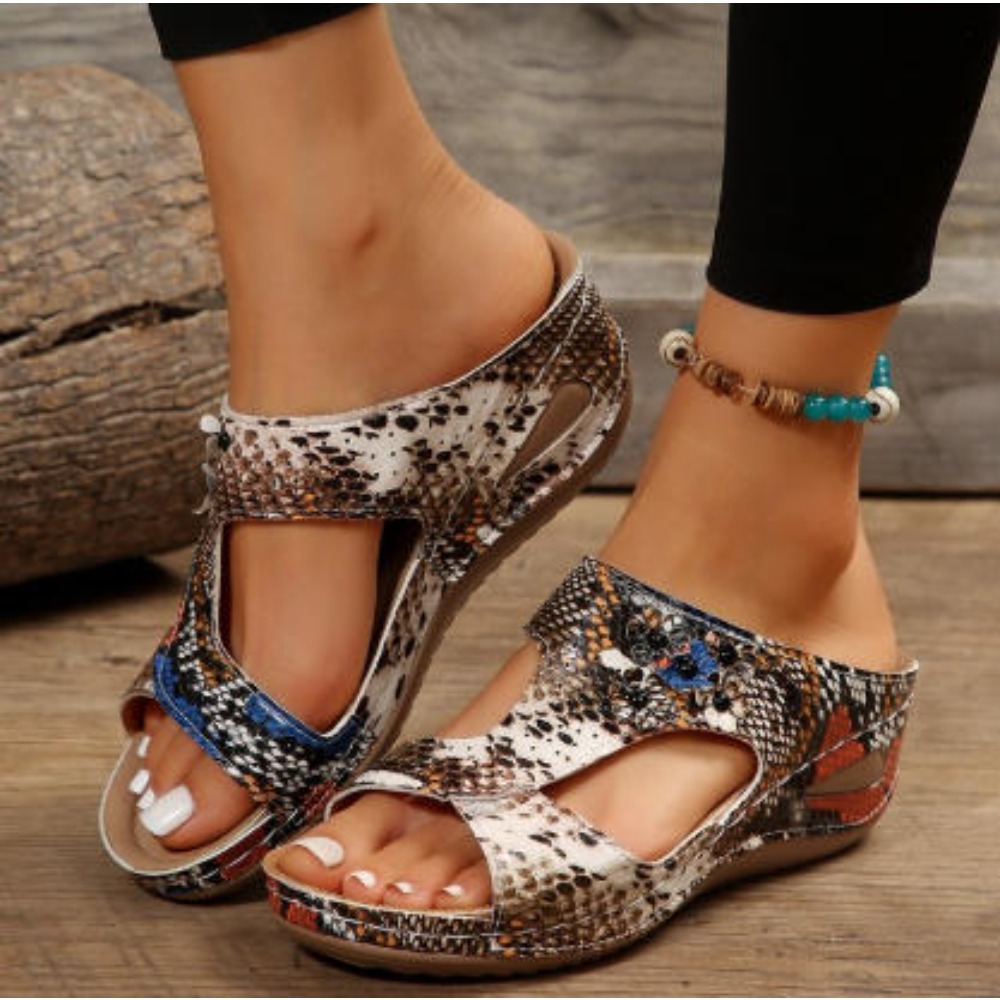 Sandalias de cuña retro con fl - Street Fashion Rome 2026 reseña y precio