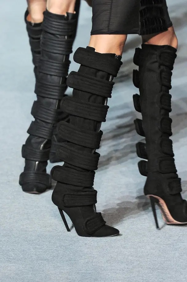 Botas de Tacón Alto con Punta  - Street Fashion Rome 2026 reseña y precio