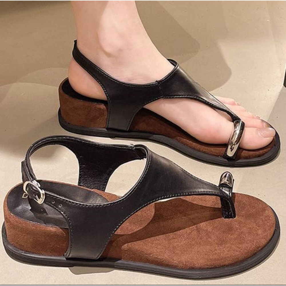 Sandalias de cuña metálicas de - Street Fashion Rome 2026 reseña y precio